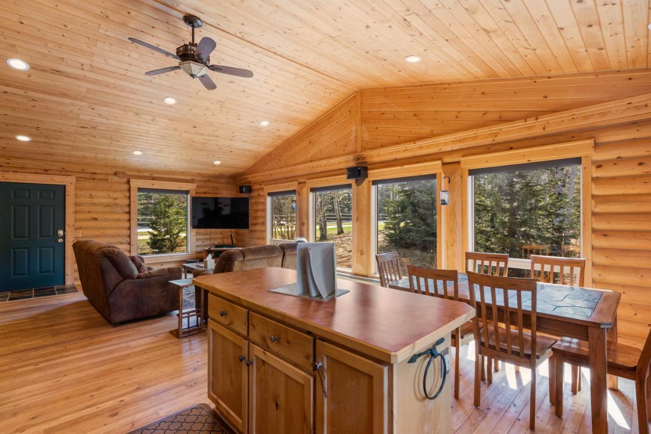 Lazy Fox Cabin West Yellowstone Esterno foto