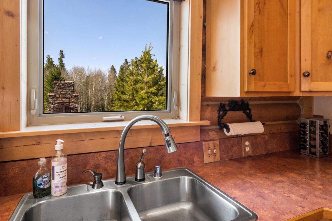 Lazy Fox Cabin West Yellowstone Esterno foto